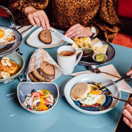 Aparthotel Townhouse 4*