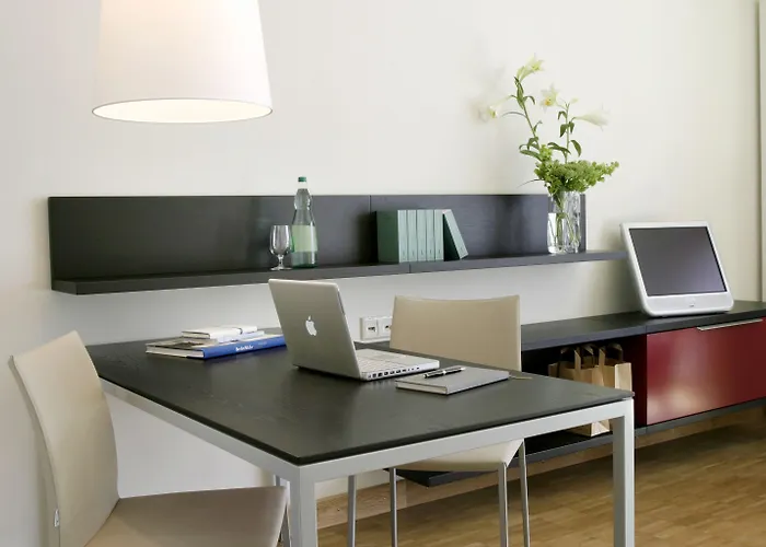 Apart-hotel Townhouse 4*