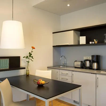 Townhouse 아파트호텔