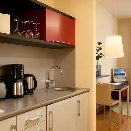Townhouse 4*